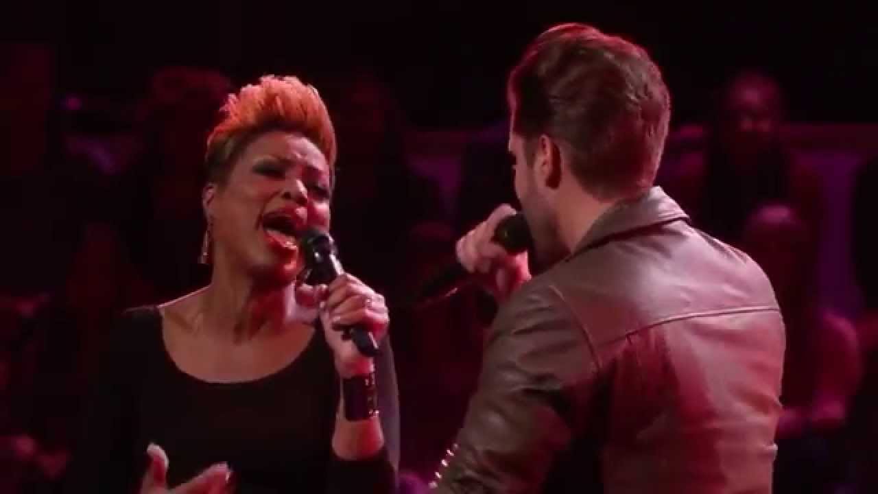 The Voice USA 2015 Face Off - Nobody Knows - Viktor Kiraly vs Cassandra Robertson