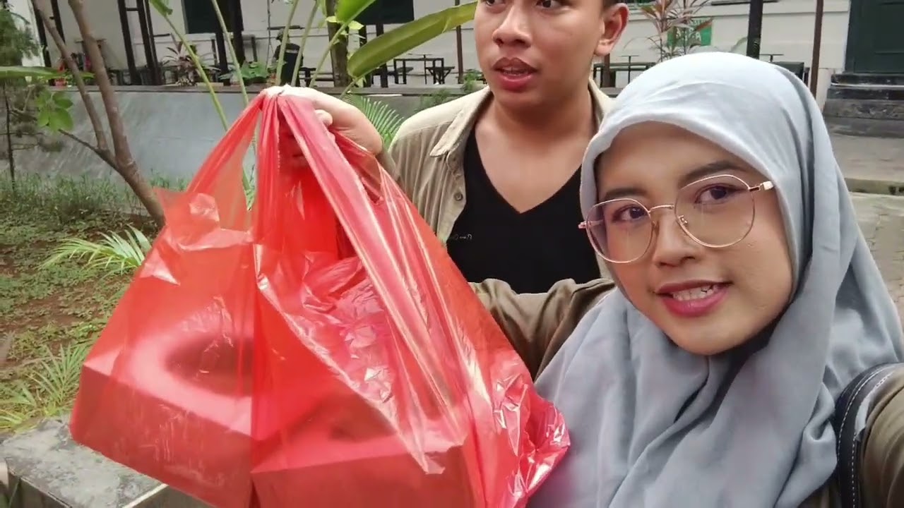 JALAN - JALAN DI AREA KAWASAN KOTA TUA