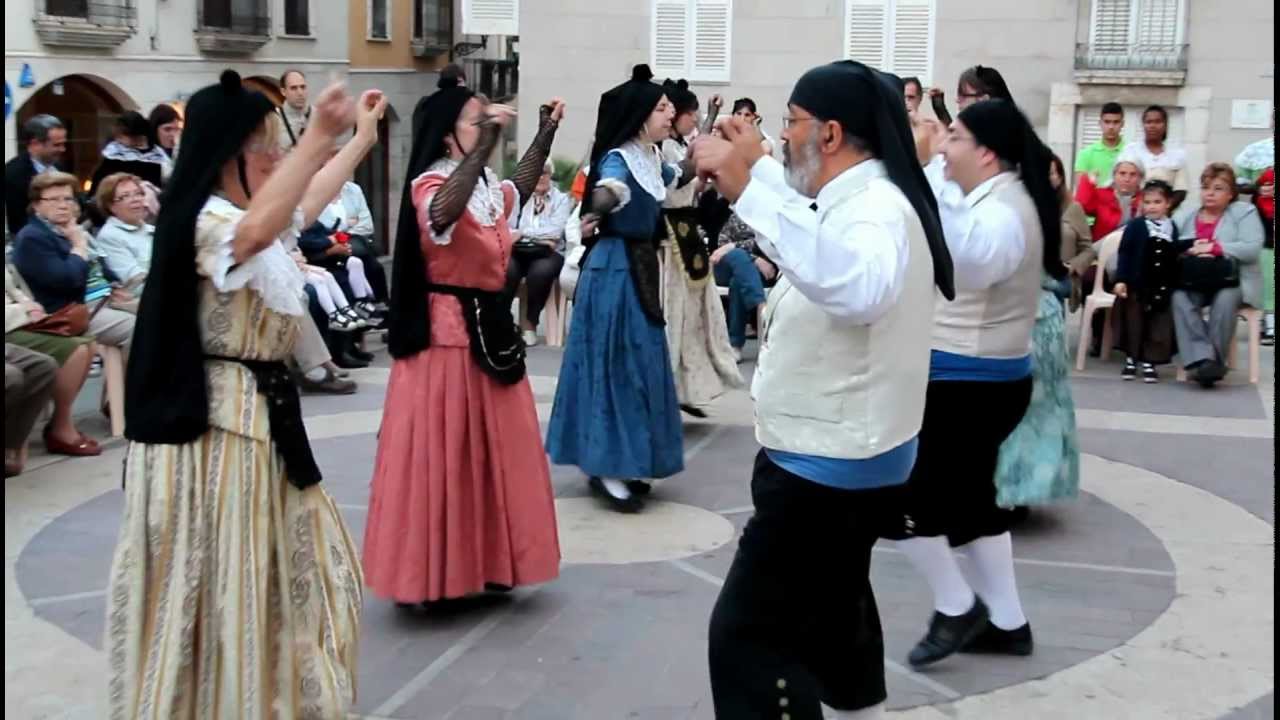 ESBAT DANSAIRE RAMON d'OLZINA de VILA-SECA, SANT ISIDRE 2012 (2)