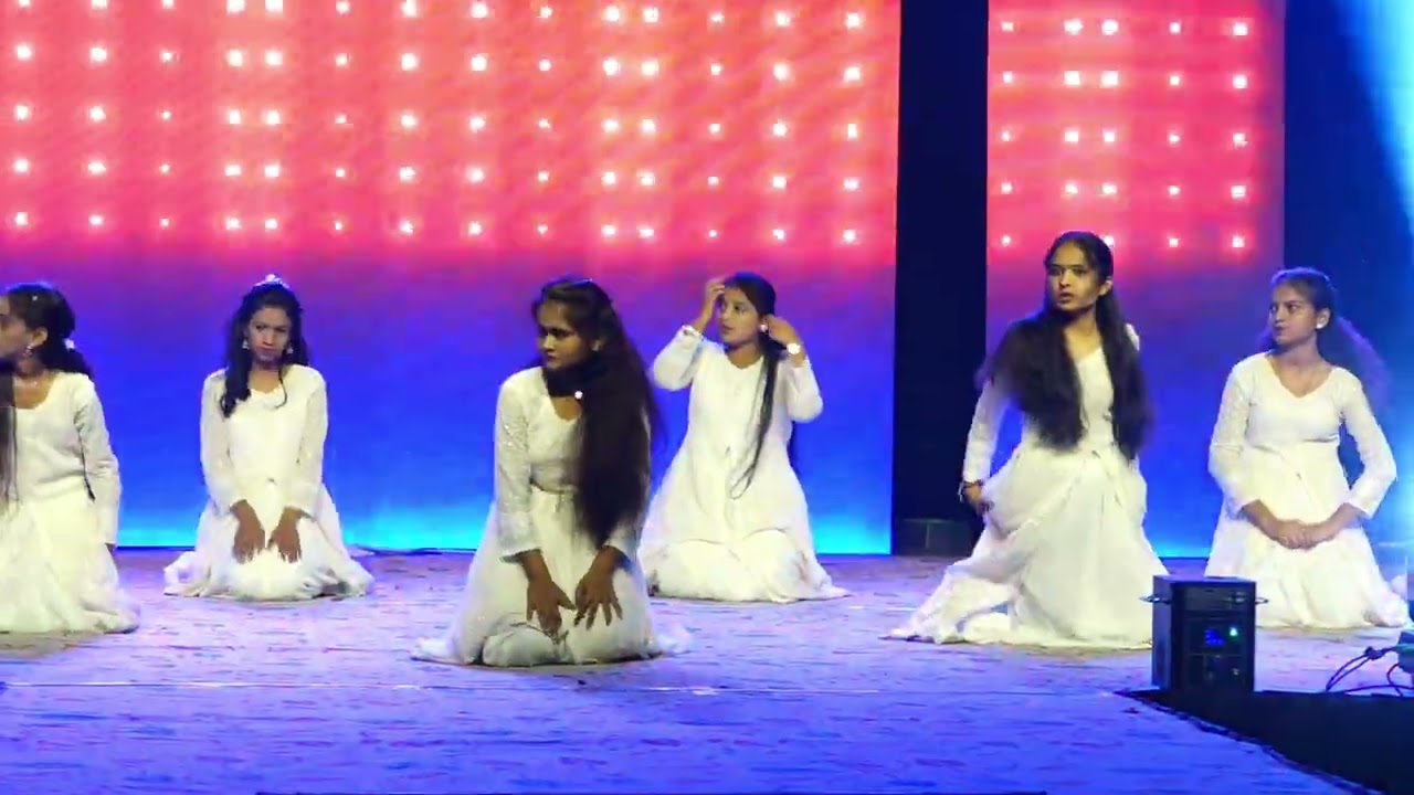 Shetkari theme of Late sarubai patil English medium school, digras 