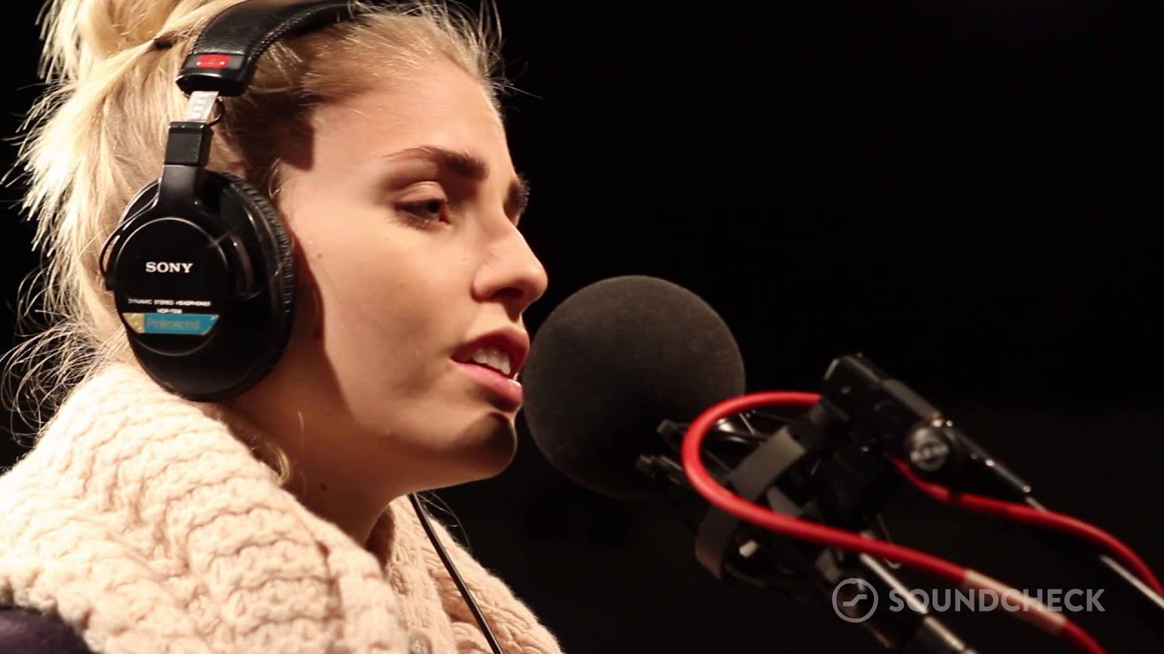 London Grammar: 'Wasting My Young Years,' Live On Soundcheck