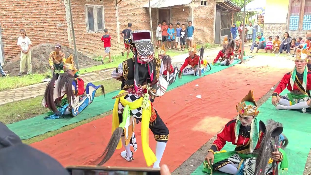 SATRIA JATI BUDAYA  🤍❤  Balad 1 Tari Marmaya  Mas Ketua Kukuh 🥳