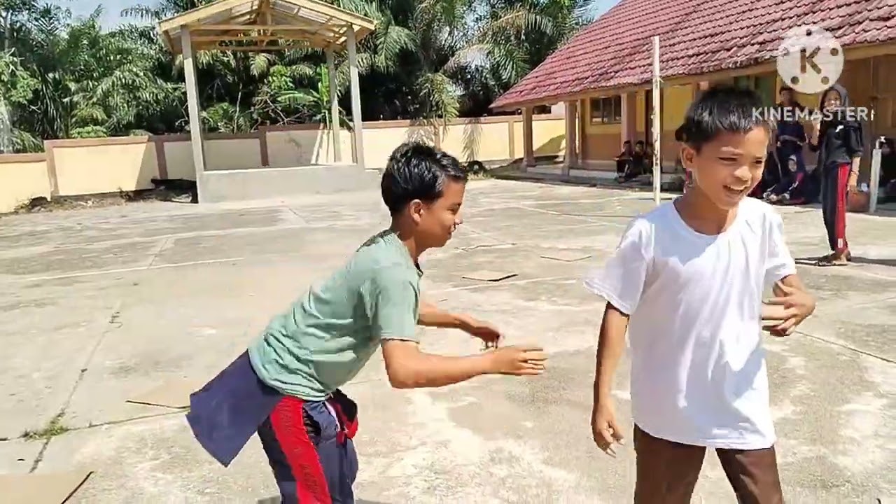 SMPN 7 RAMBAH SAMO DALAM HUT RI