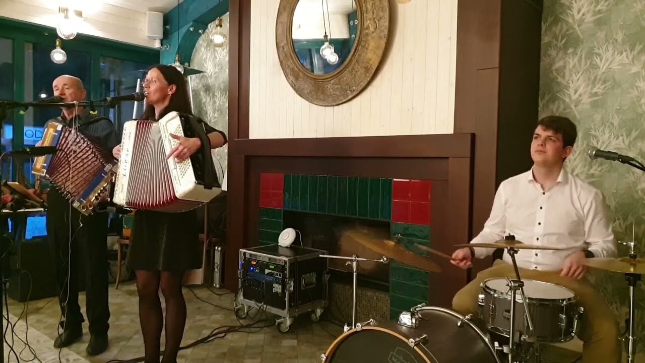 ŠUMAVÁCI - Na Šumavě je dolina