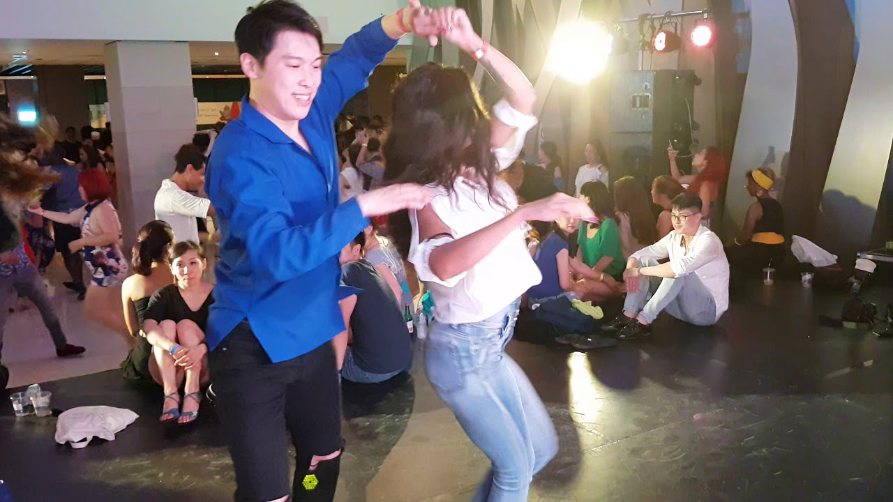Tania cannarsa y Ssik - Salsa social dance 2019 Jeju Latin Culture Festival
