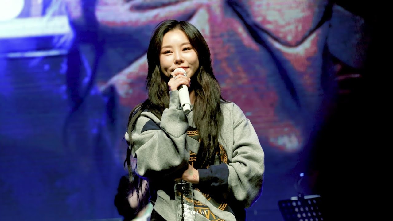 241214 SOMEDAY PLEROMA 휘인 직캠