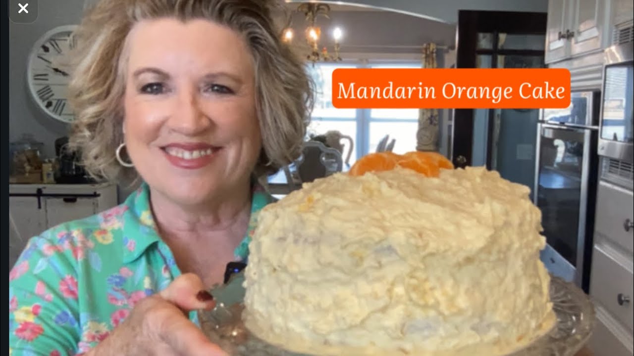 Old Fashioned Southern Mandarin Orange Cake! Simple Delicious