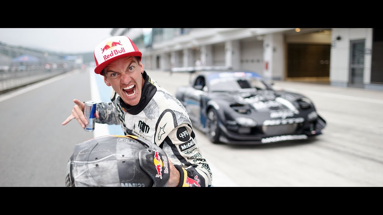 Formula Drift Japan Round 2: The Mad Mike Whiddett Supercut