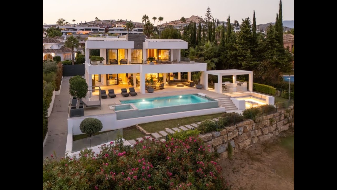 Marbella - Nueva Andalucía | Villa de Lujo Leo 21B | Costa del Sol