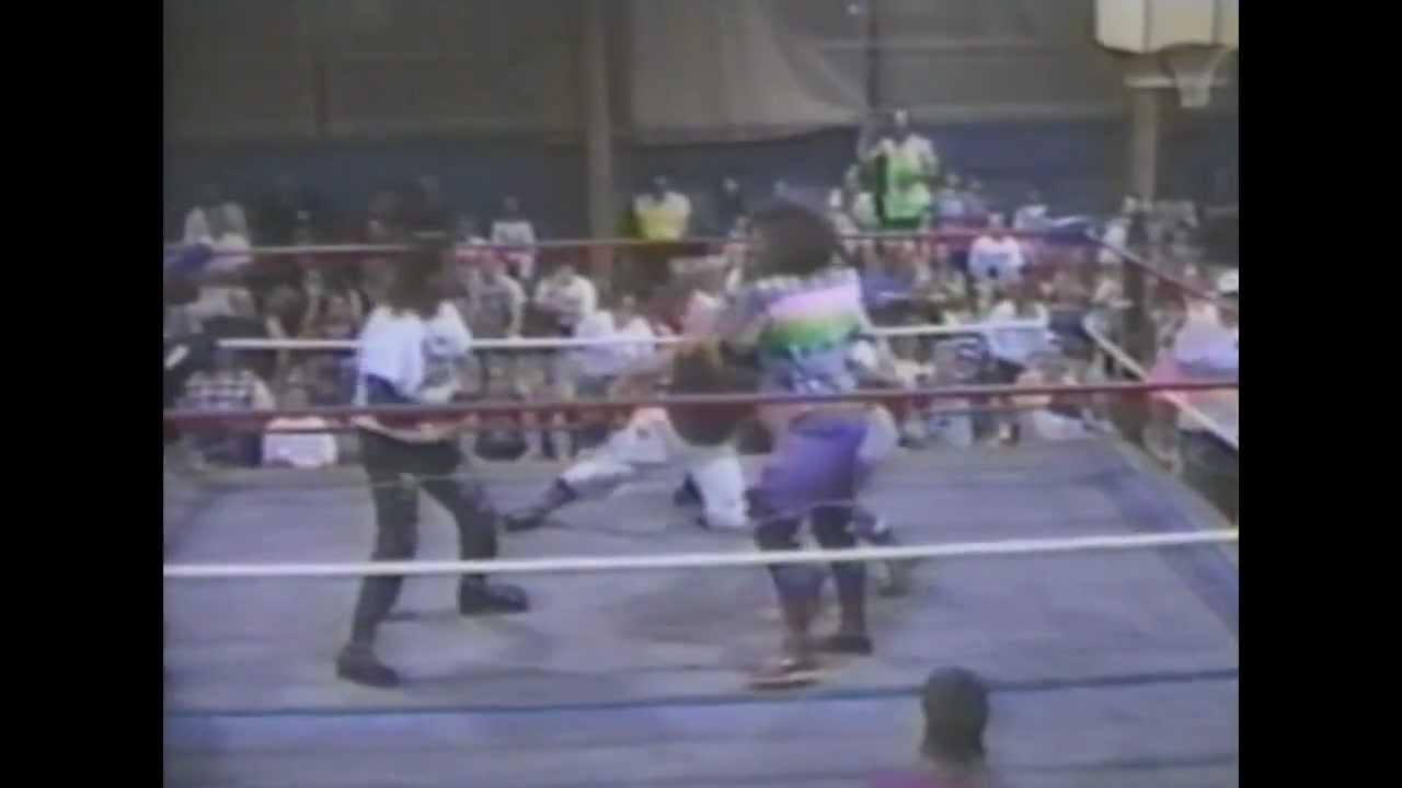 Love Brothers vs. Wave Riders BARBED WIRE MATCH