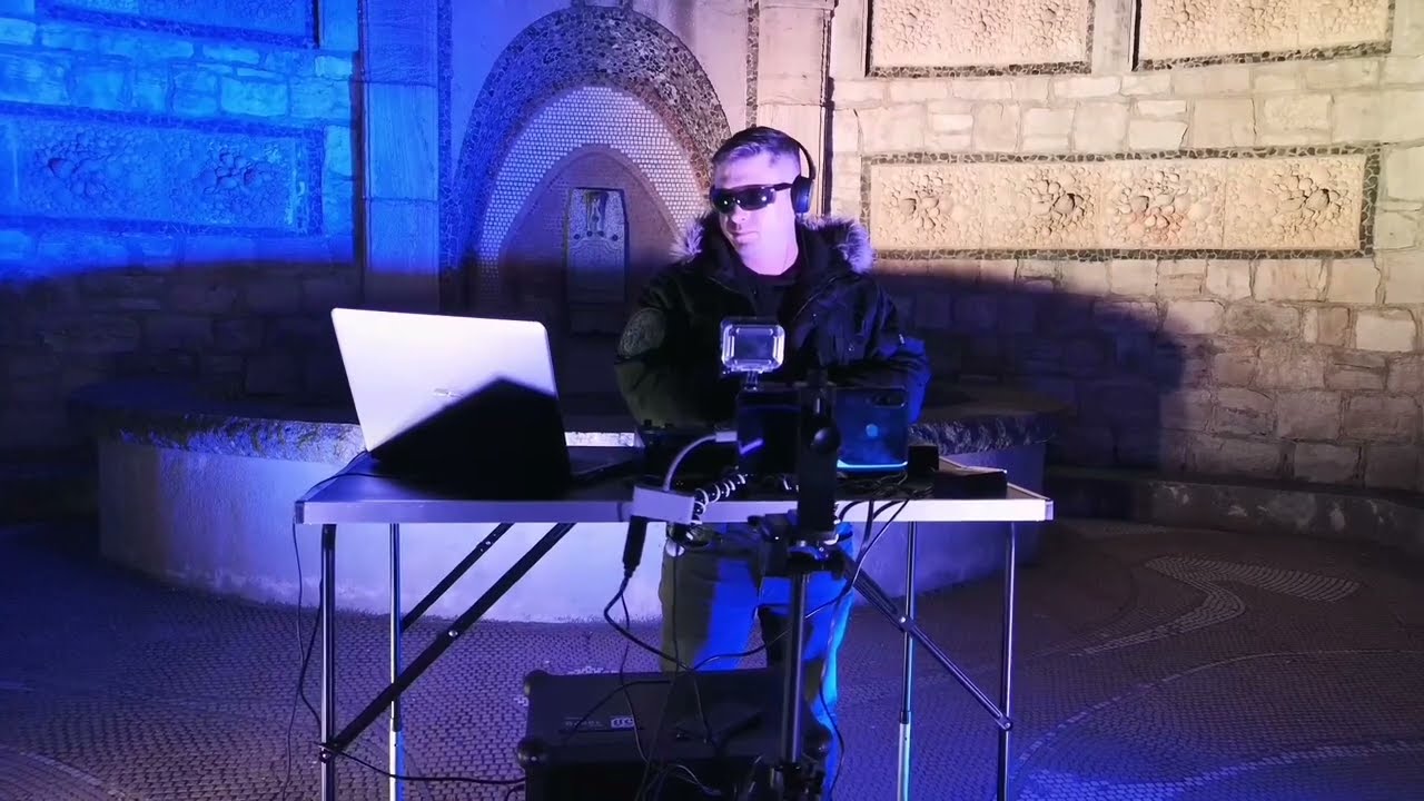 CITY LAKE // Patrick Niederhausen live @ Muschelgrotte [HD]
