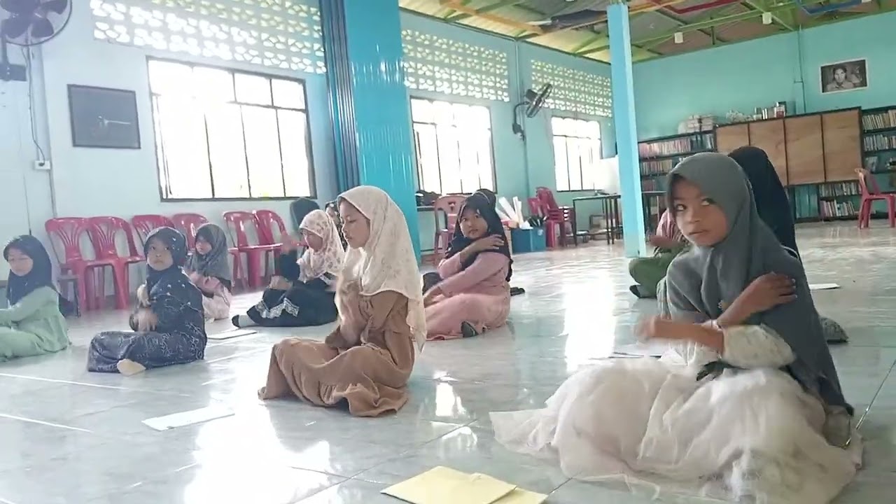 ฝึกซ้อมดีเกฮูลูเพื่อขึ้นเวทีวันเด็กเร็วๆนี้