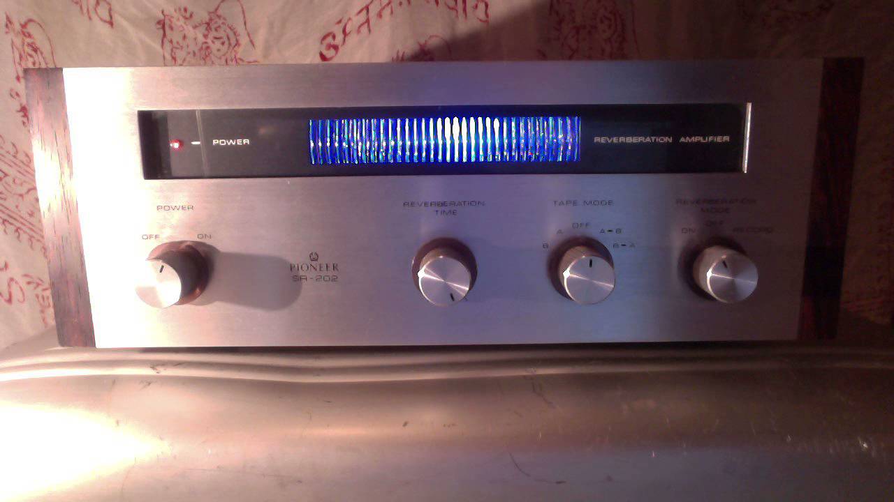 pioneer sr-202 spring reverb demo video