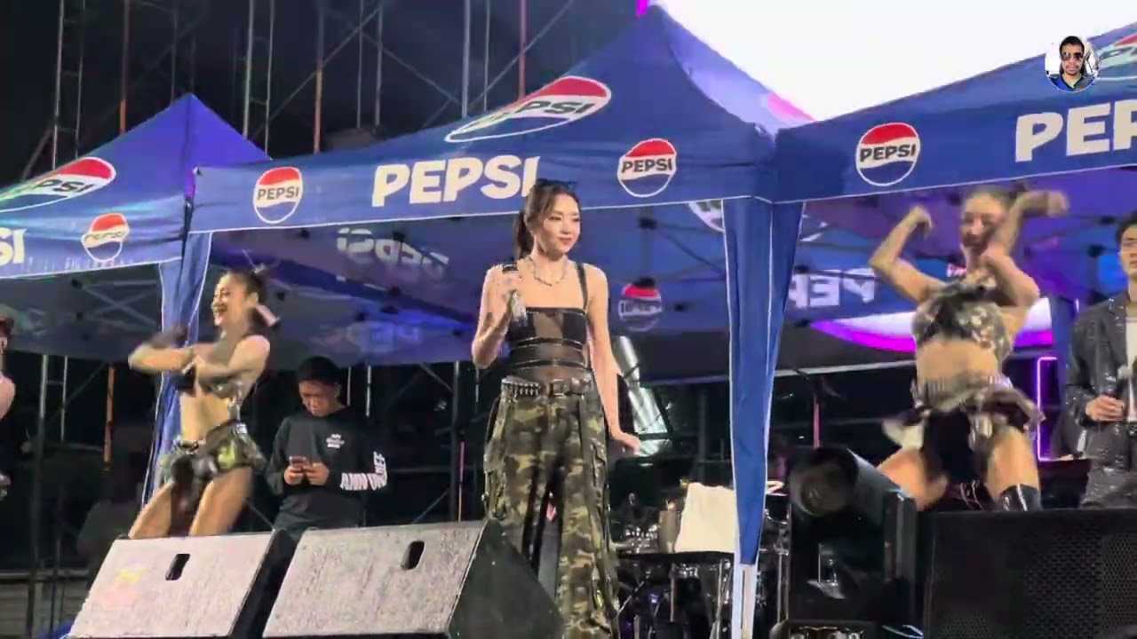 บ่โสดบ่อนุญาตให้จีบ - แอน อรดี | งานช้างสุรินทร์