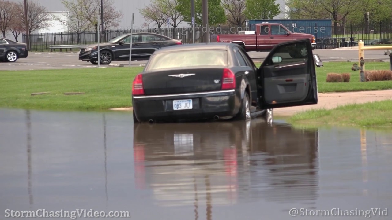Heavy Rain and Street Flooding in Wichita, KS - 4/23/2020