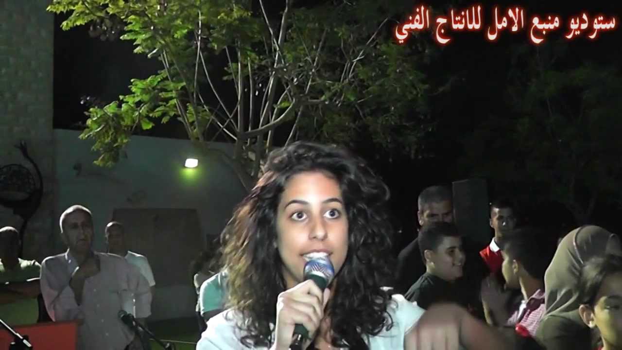 الفنانه الرائعه لمى أبو غانم في مدرسة الظهرات عرعرة