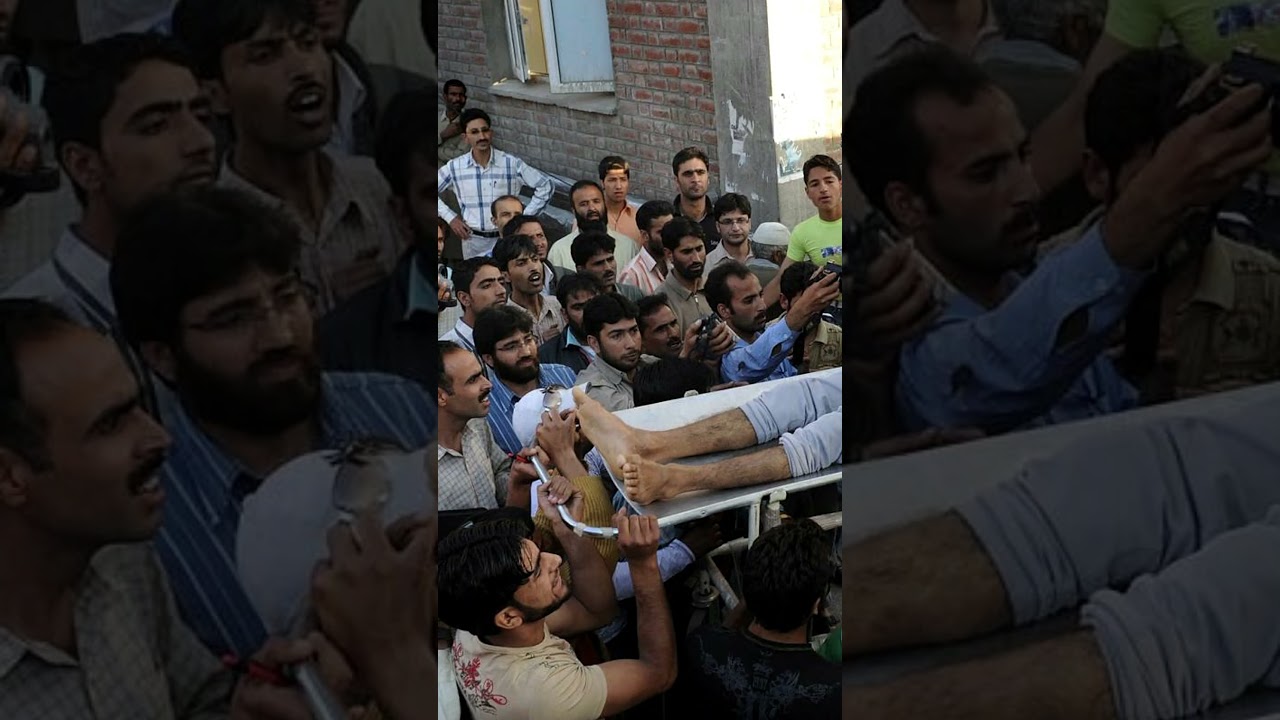 Pakistan's Defence Minister Calls Protesters 