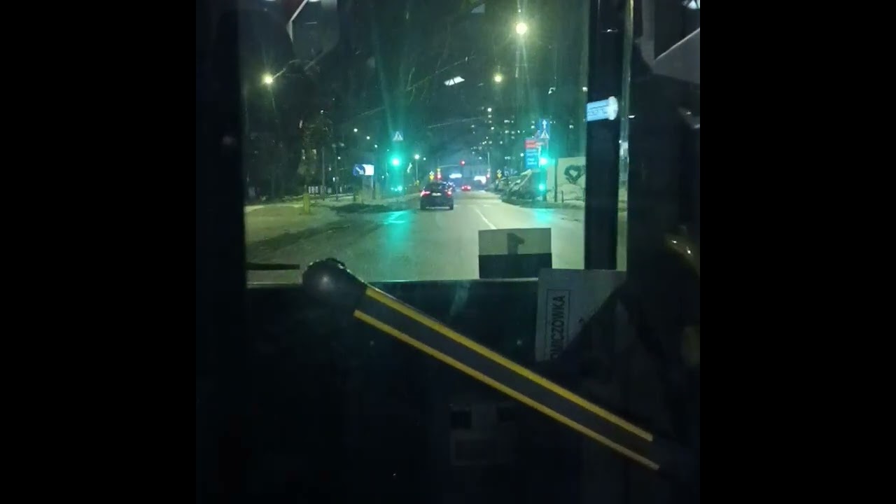 Przejazd linią 122 na odcinku Batalionów chłopskich-Metro Bemowo