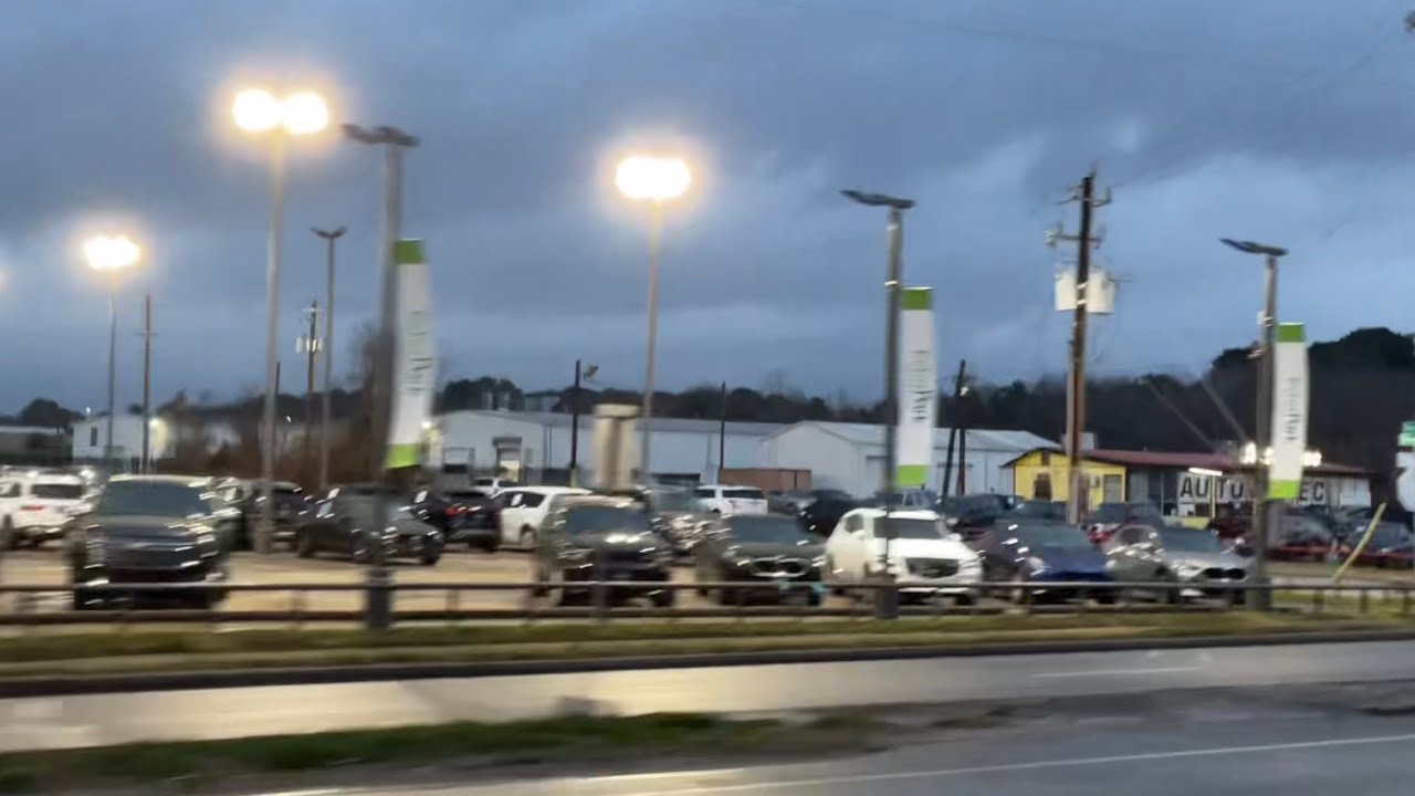 Possible tornado forming near Spring TX