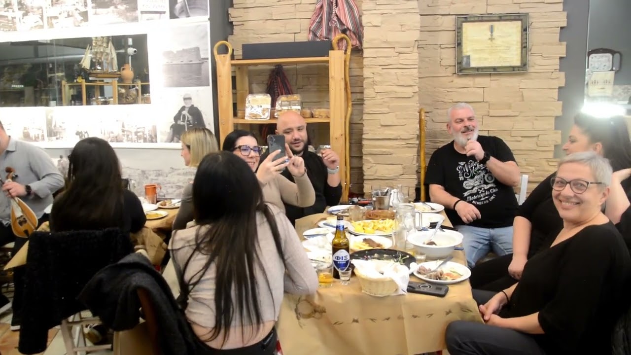 6. ΣΤΟ ΣΠΗΛΙΟ ΛΥΡΑ ΔΗΜ ΠΡΩΤΟΓΕΡΑΚΗΣ ΣΤΗ ΤΑΒΕΡΝΑ  Γ ΤΣΑΛΔΑΡΗ 124 ΝΙΚΑΙΑ ΚΑΘΕ ΠΑΡΑΣΚΕΥΗ ΜΑΣ ΔΙΑΚΕΔΑΖΕΙ