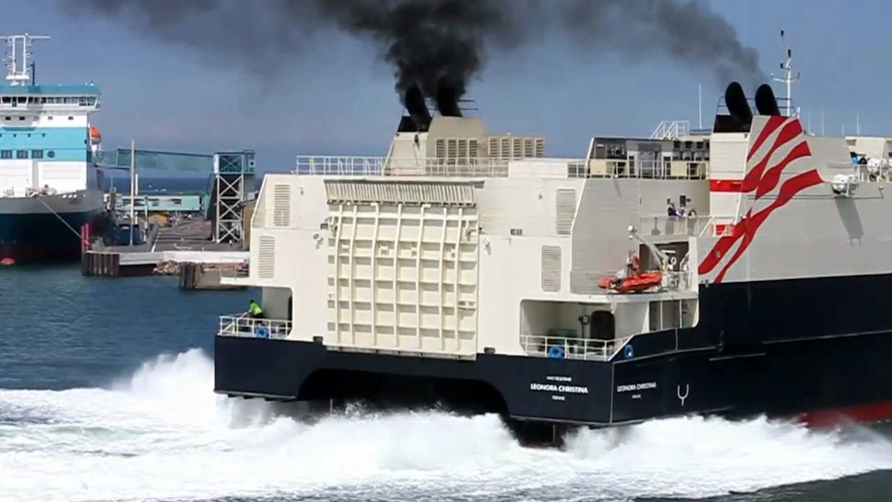 HSC Leonora Christina arriving Bornholm