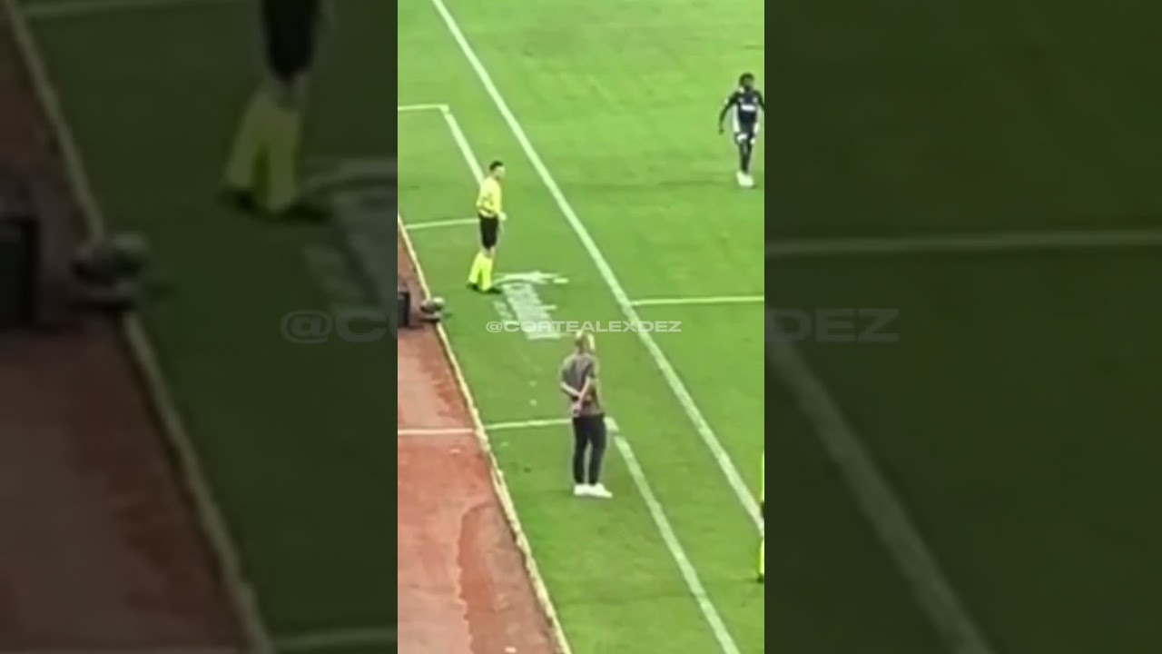 Alex de souza enfrenta o fenerbah&ccedil;e pela primeira vez no campeonato turco. #alexdesouza #fenerbah&ccedil;e