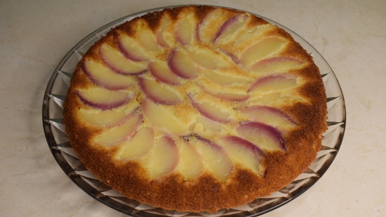 Nectarine cake/upside down cake/كيك النكتارين