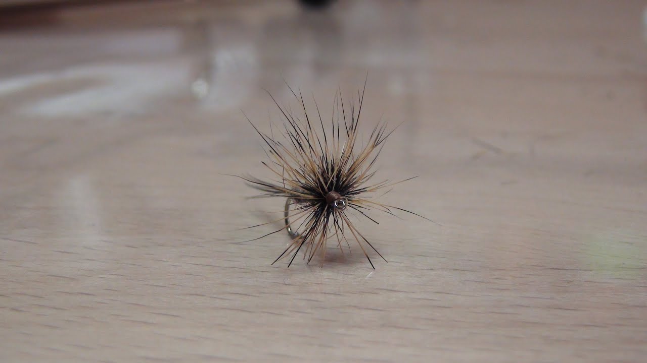 Montage d'une collerette en lièvre et dubbing maison