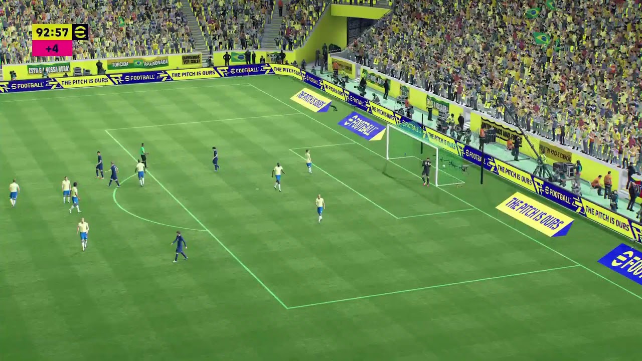 playing efootball