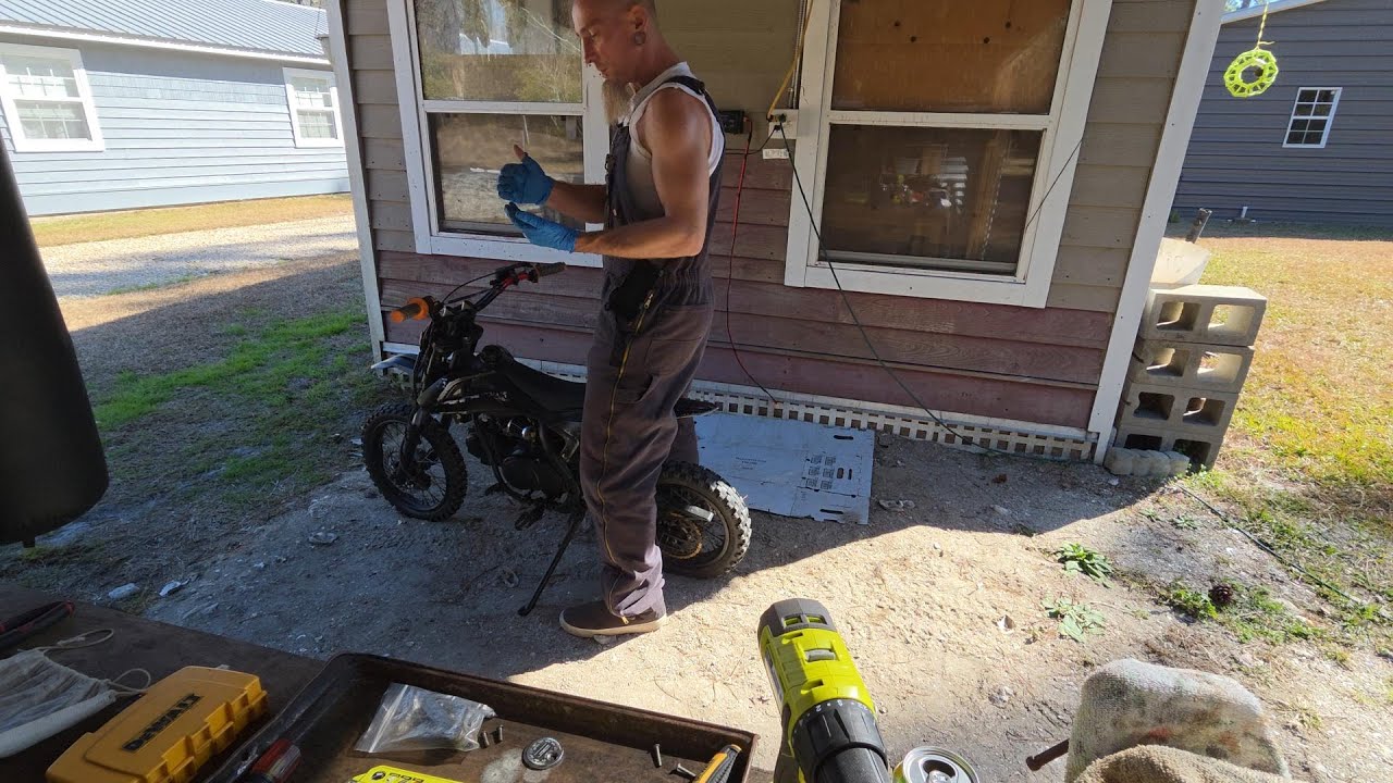 Pit bike fixed by valve adjust...