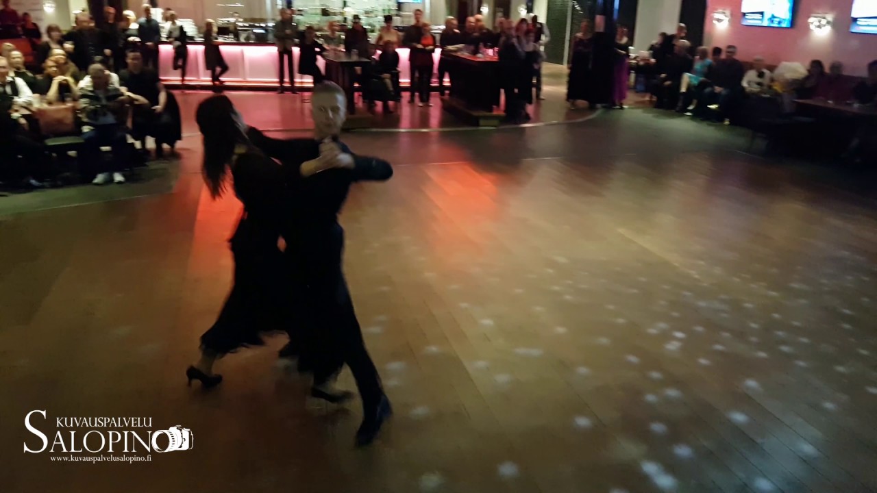 Markus Hirvonen ja Liisa Set&auml;l&auml; Pro Am kisoissa esitys 25 3