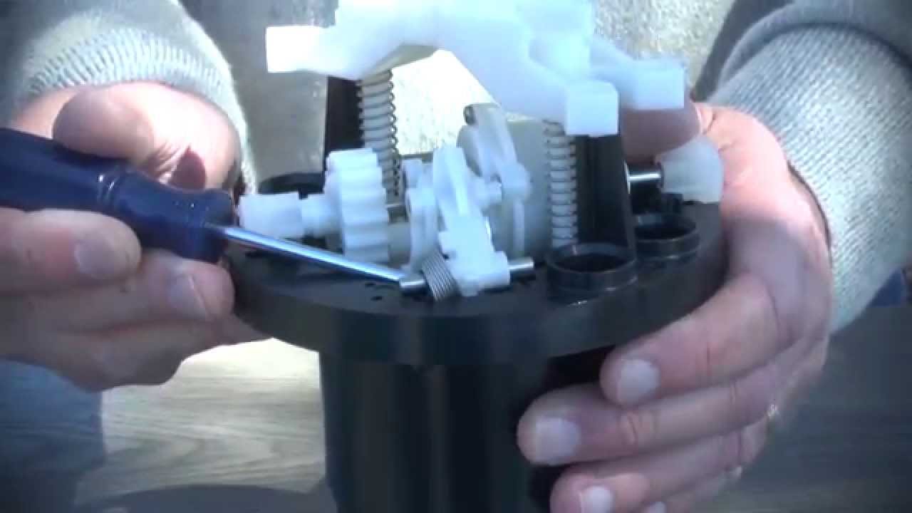 Dosatron D8 Piston Shell and Actuator Assembly Replacement Service Video