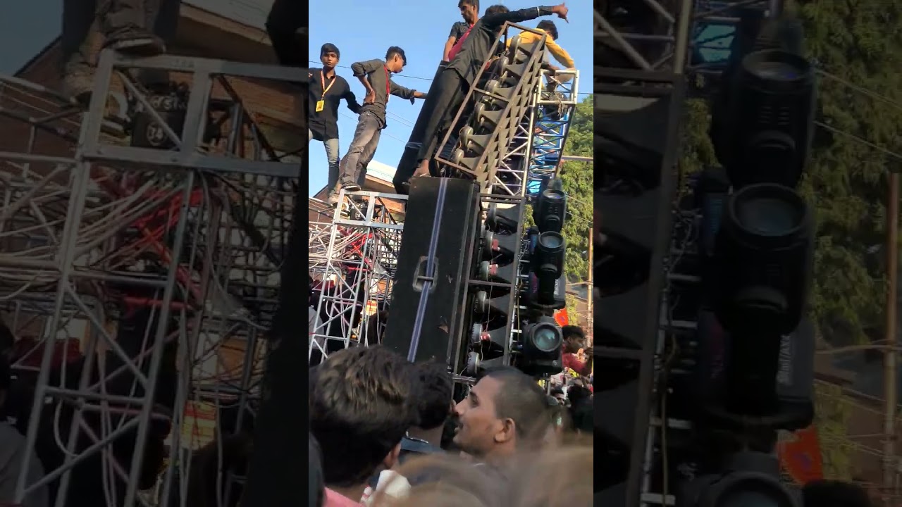 Amit dj Raniganj pratapgarh 👌👌👌👌aur pradeep dj raniganj 💪💪💪main khatarnaak competition huwa 🥰🥰🥰#dj