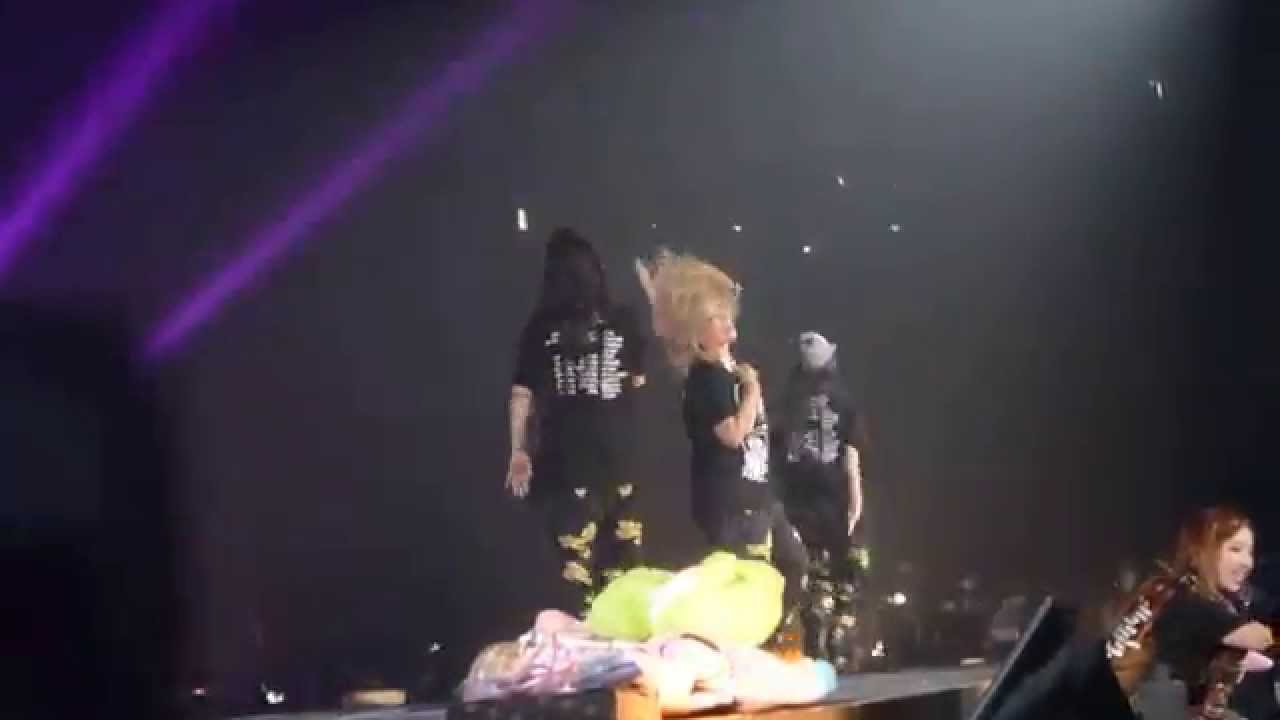 2NE1 Encore - Gotta Be Youuu + Bodong  [HD]