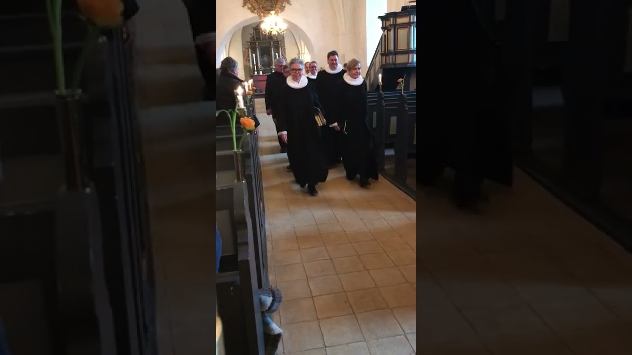 Inds&aelig;ttelse af sognepr&aelig;st Mette Bock i Hansted kirke, februar 2022