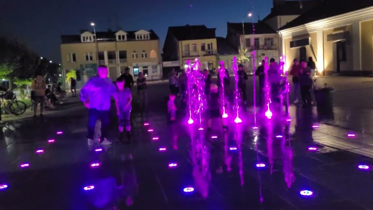 Włodawa zabytkowy Czworobok przed północą jest super atrakcją