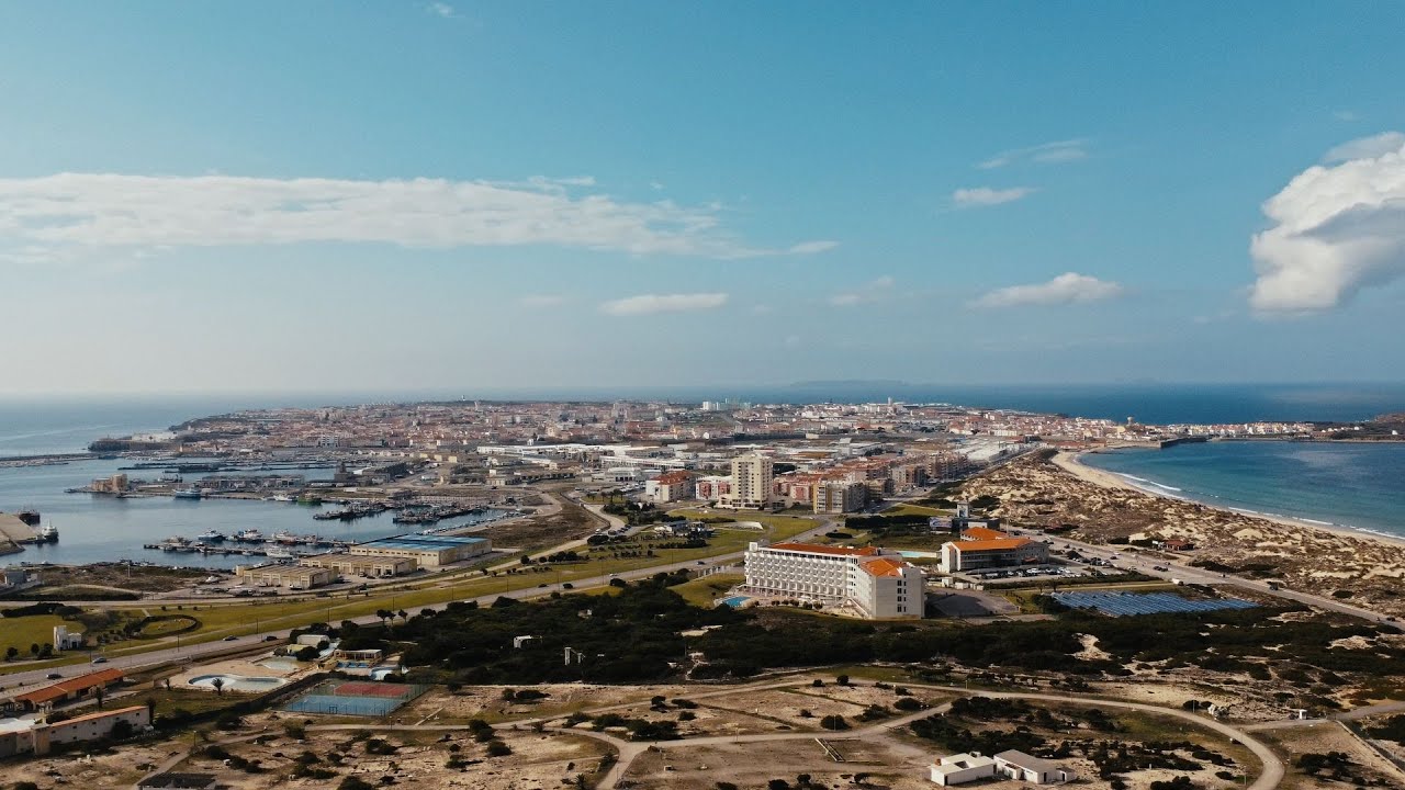 From Peniche to Baleal: The Wild Heart of Portugal's Coast