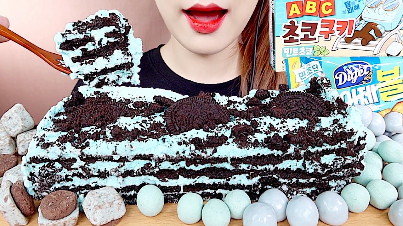 ASMR MINT OREO CAKE MUKBANG 민트초코 오레오 아이스박스 케이크 먹방 eating sounds