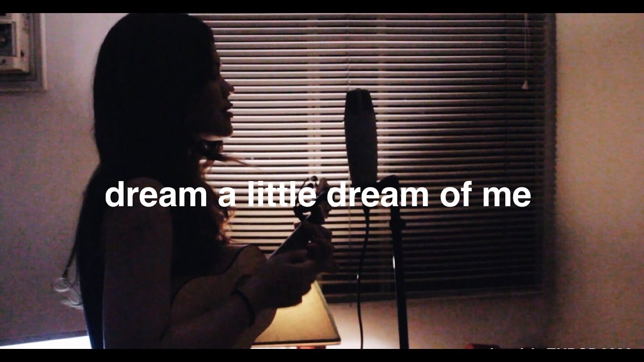Dream A Little Dream Of Me (one take ukulele cover) Reneé Dominique