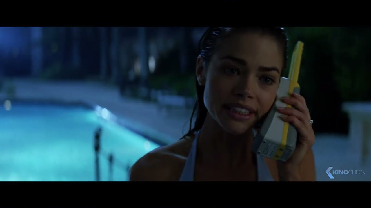 Kelly and Suzie&rsquo;s HOT Pool Kiss Scene - WILD THINGS Clip | Denise Richards