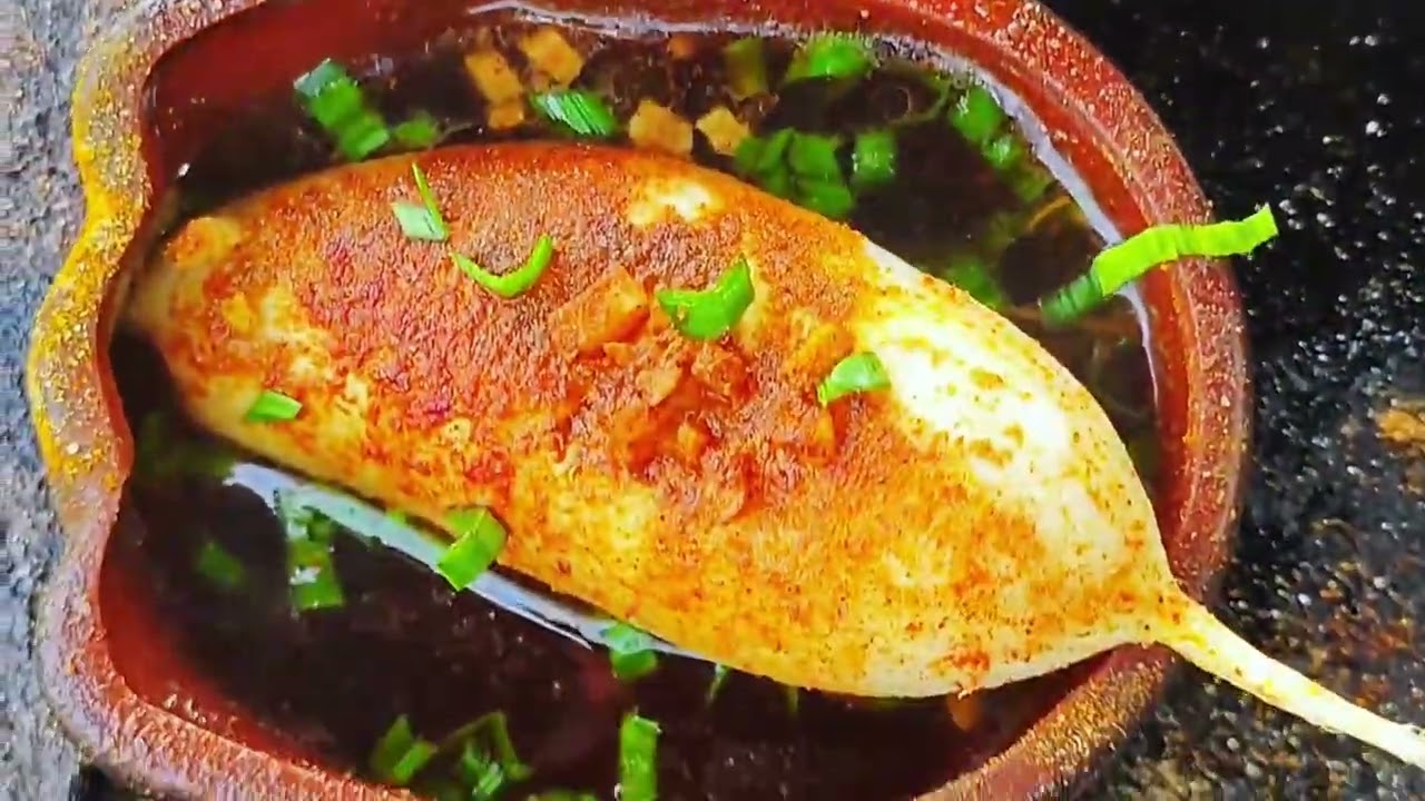 28买了一包三珍斋牛肉，放石板上烧烤一菜一汤，香辣美味真香在超市用28块，买了一包三珍斋牛肉，再到菜地拔一颗萝卜，然后回到营地，放石板上烧烤牛肉，再利用包装袋里的汤汁，煮一锅萝卜牛肉汤，出锅时色香味俱
