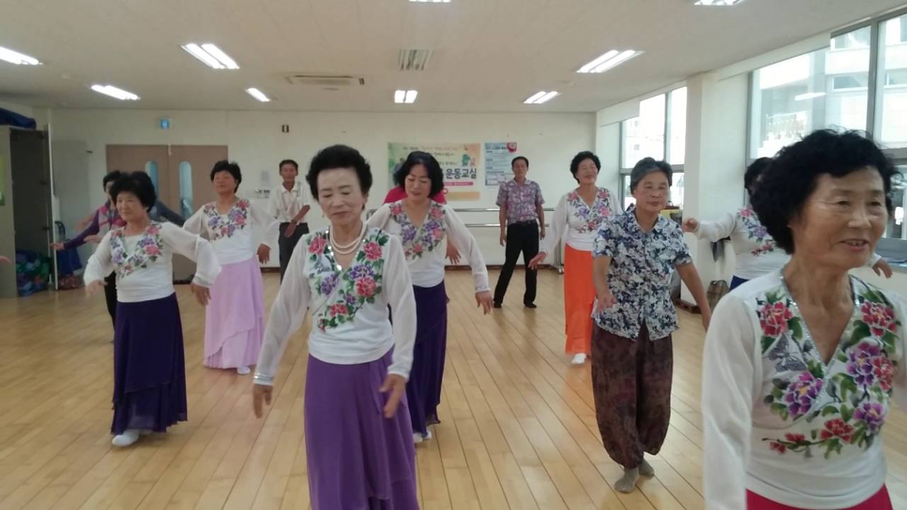 준이금이무용단 수업 풍경 -진주국악무용회관 논개예술단