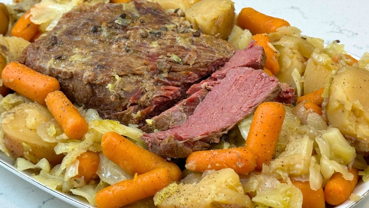 Лучшее блюдо из солонины и капусты, приготовленное в мультиварке | Простой и сытный ужин