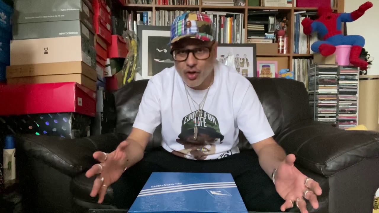 ADIDAS FORUM 84 HIGH &lsquo;BLUE THREAD&rsquo; Unboxing courtesy of FOOT DISTRICT