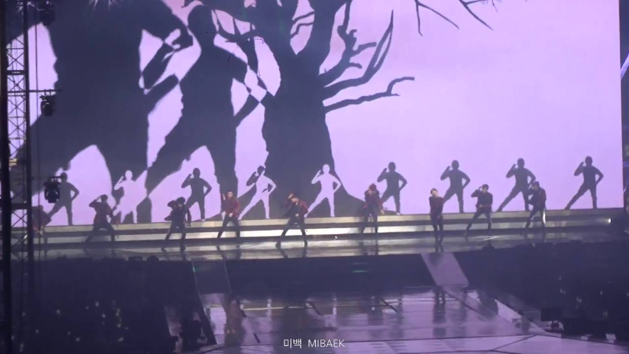 160722 EXOrDIUM 늑대와 미녀 (full ver 살짝 baek hyun ver....)