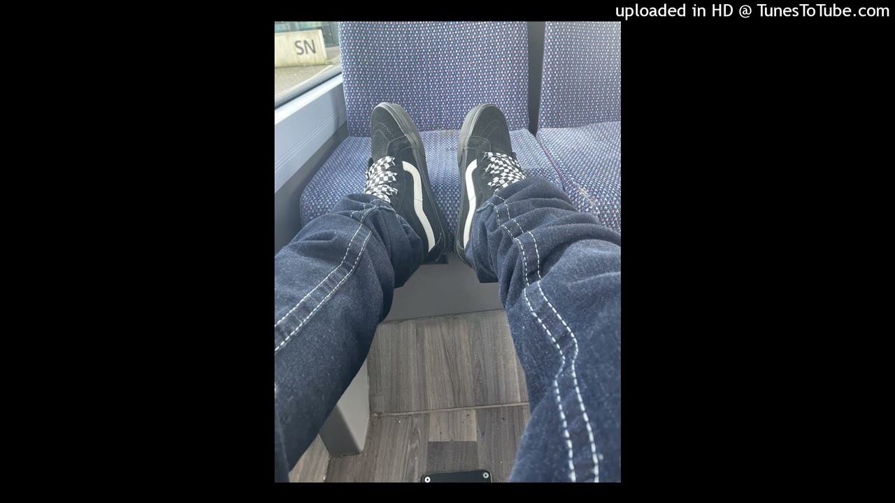 lil n30 - on tha couch (prod. GIGA FLEX)