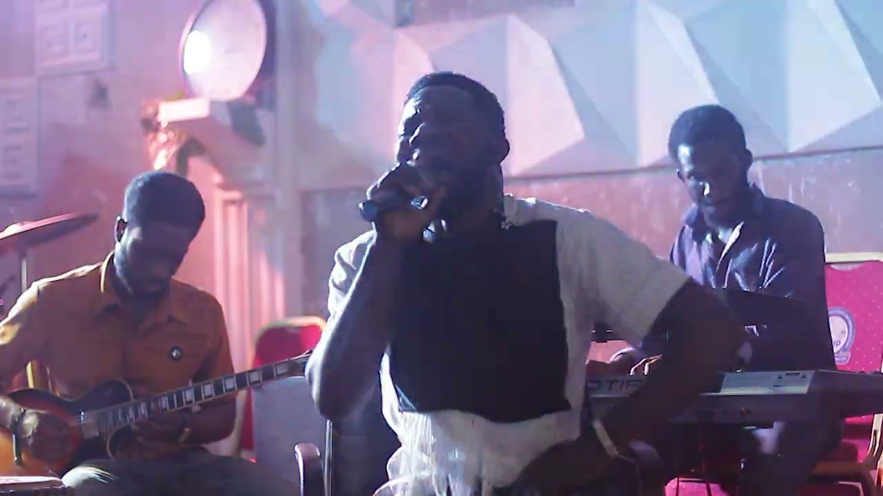 Spirit filled Powerful worship let by awuradeakoa Maxwell very powerful 