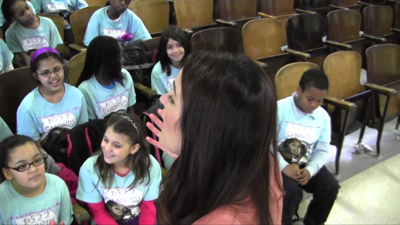 Britt Nicole Teaches PS22 Chorus To 