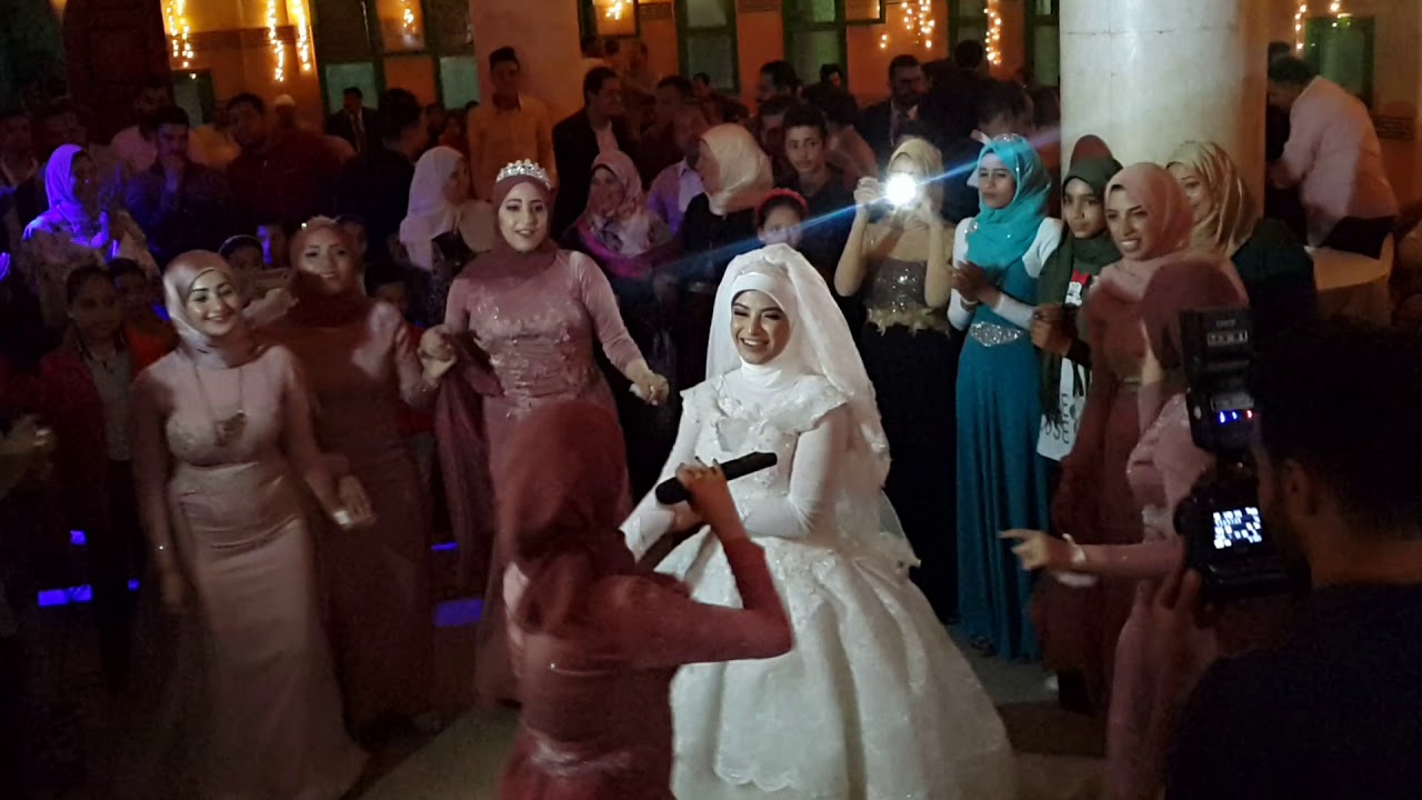 صحاب العروسه 😍يلا نفرق لمتنا😍