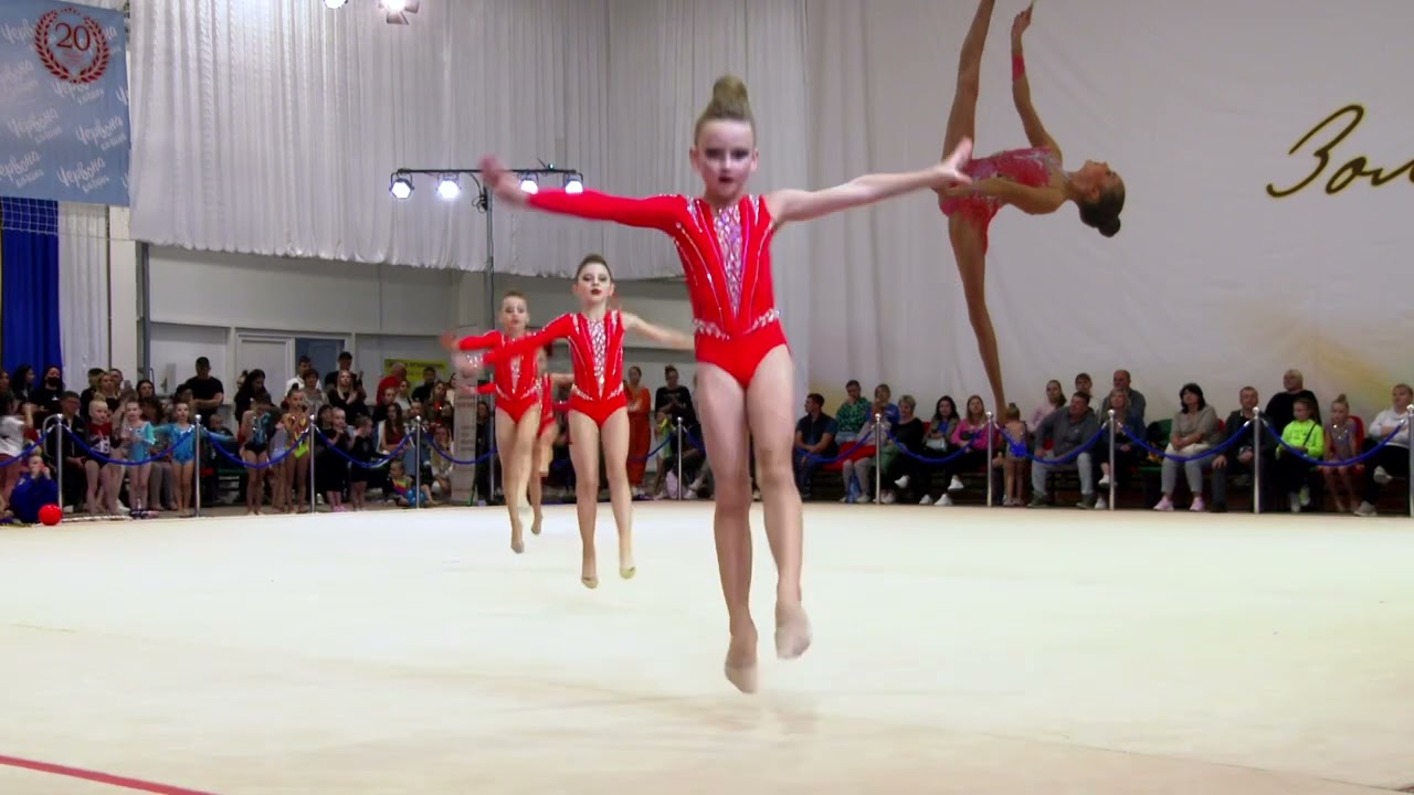 Денисюк Анна Художня гімнастика Групове 2015 СК «Сапфір»